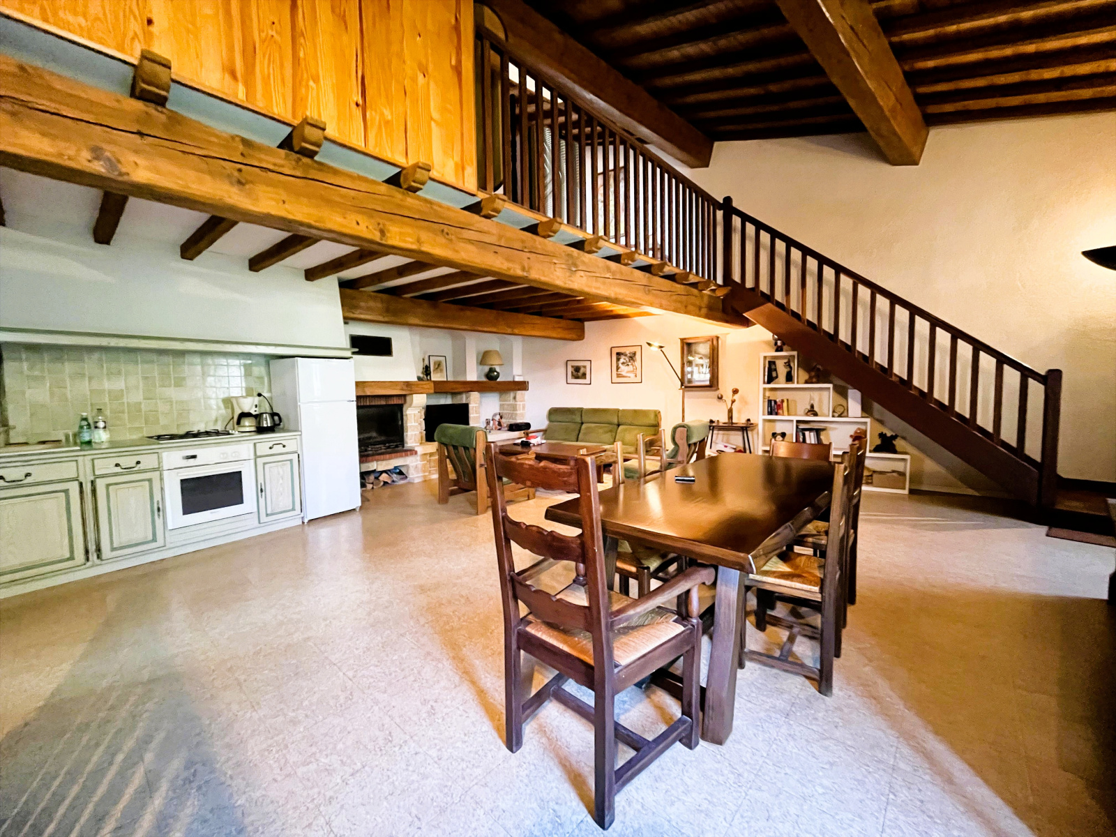 Image_3, Maison de village, Leychert, ref :950
