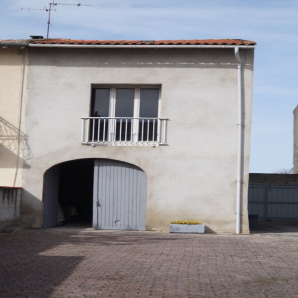 Offres de vente Maison La Tour-du-Crieu 09100