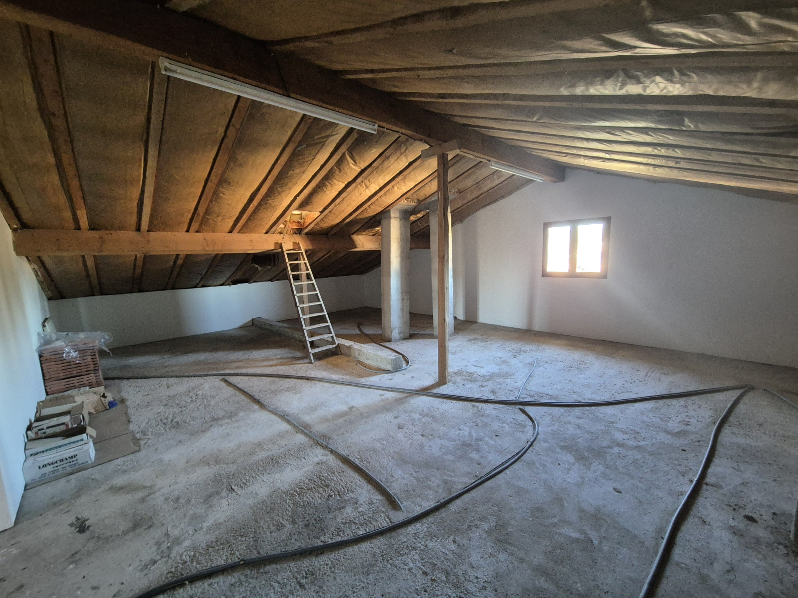 Image_9, Maison, La Tour-du-Crieu, ref :920