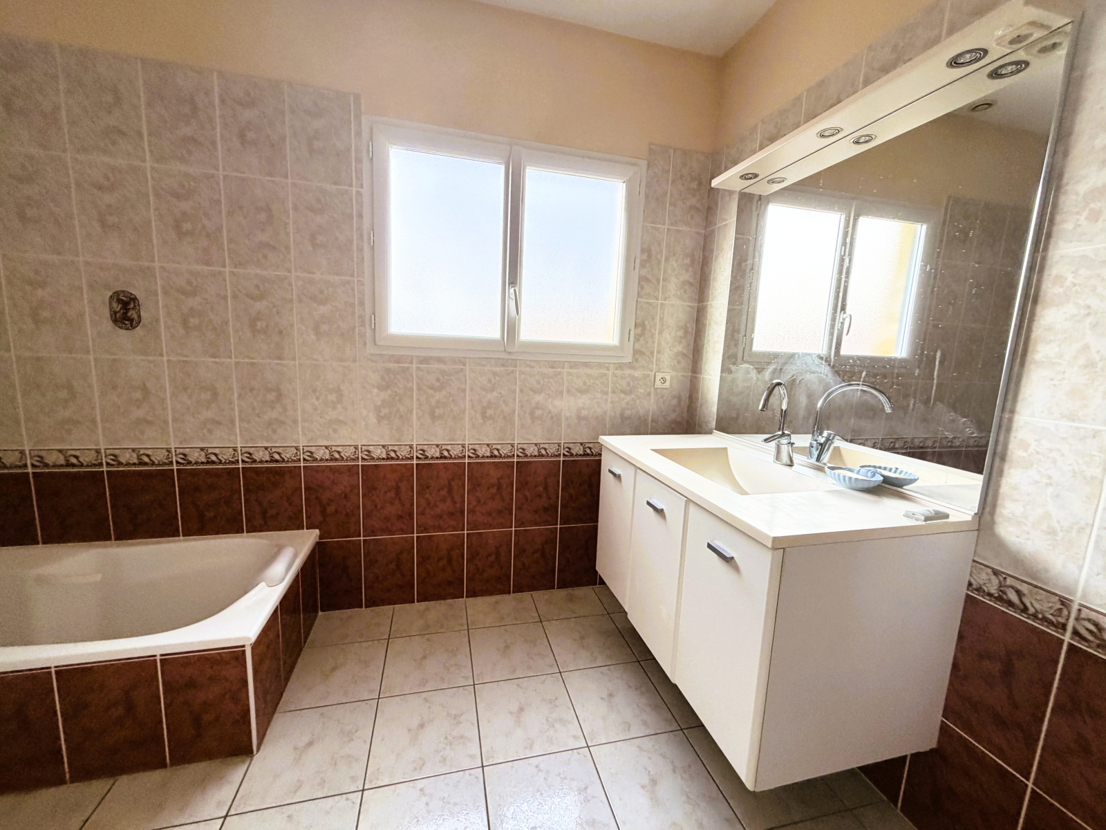 Image_7, Villa, La Tour-du-Crieu, ref :956