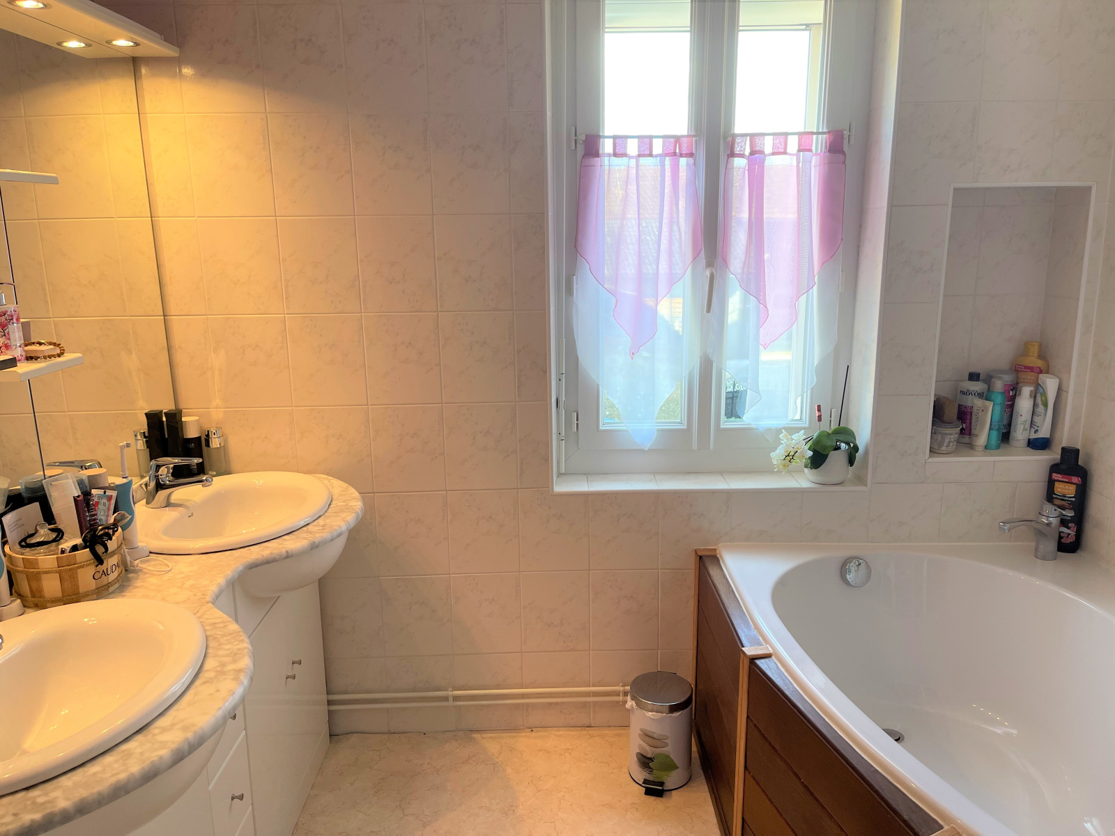 Image_5, Maison de village, La Tour-du-Crieu, ref :720